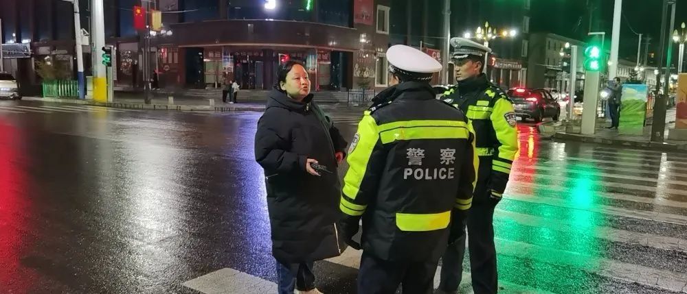 药厂客场逼平拜仁保不败  